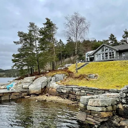 8 Person In Sveio