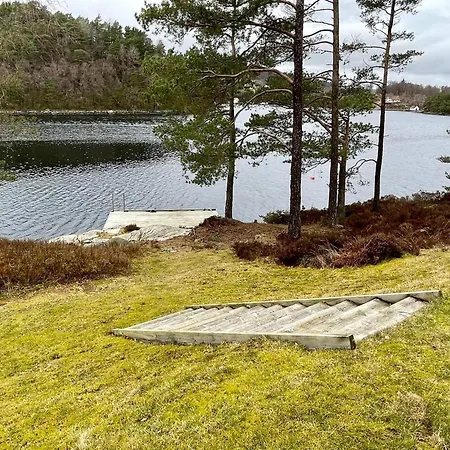 8 Person In Tatil Evi